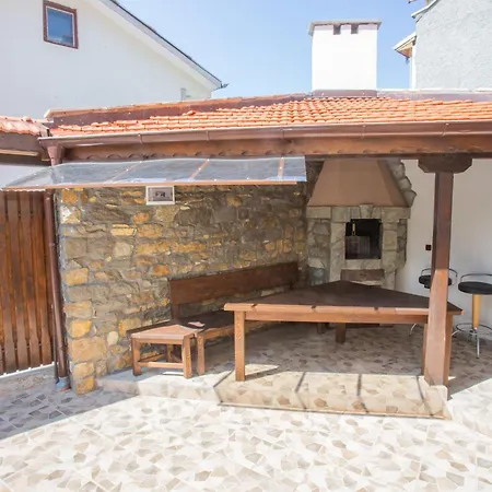 Casa de Férias Angelovi