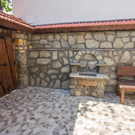 Casa de Férias Angelovi *