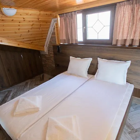 Angelovi Veliko Tárnovo