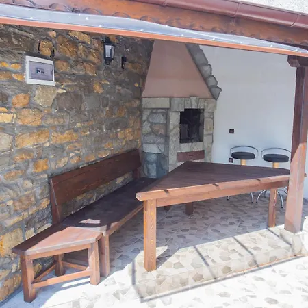 Angelovi Casa de Férias *