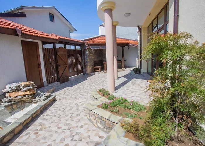 Angelovi בית נופש *